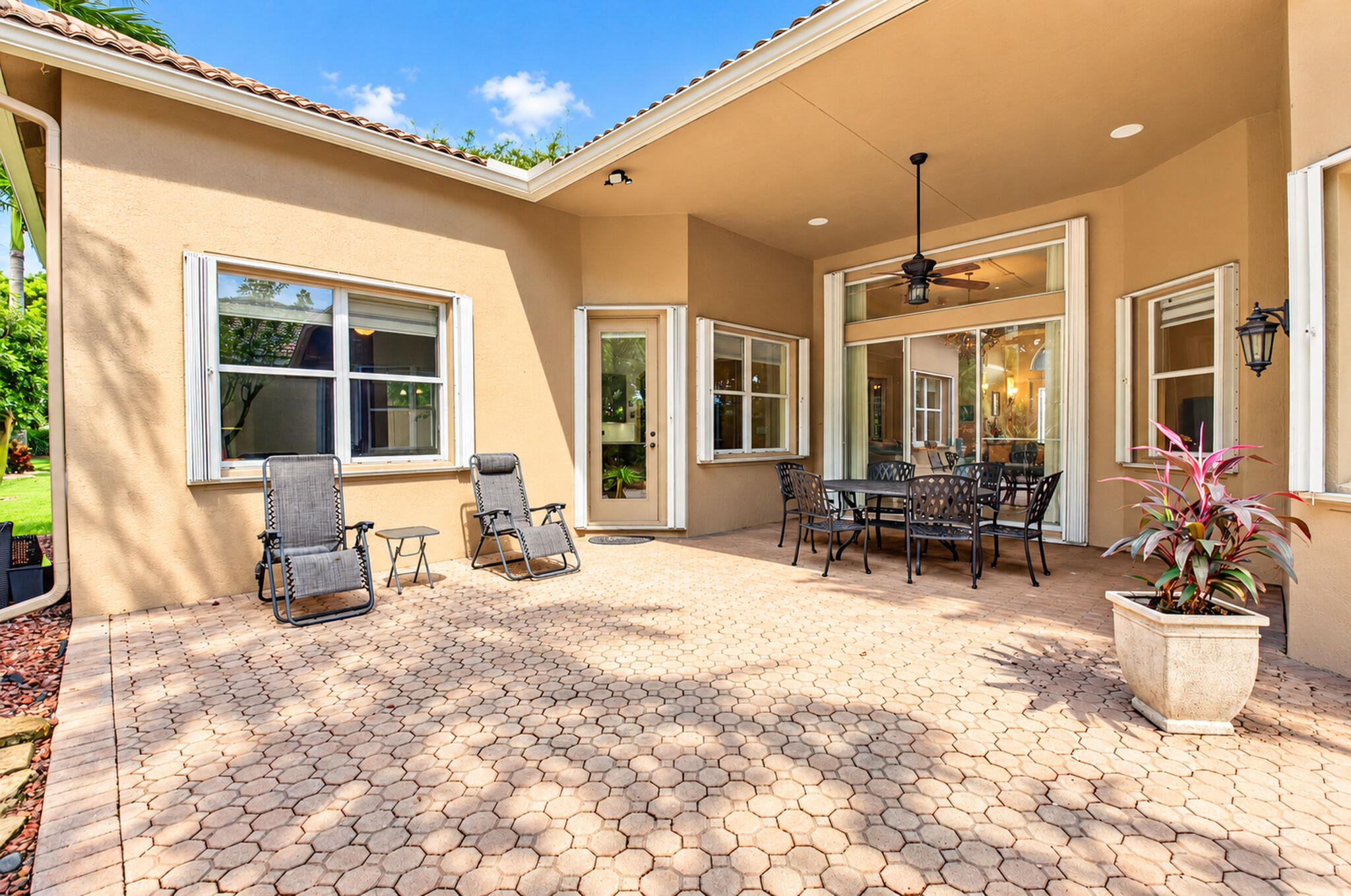 6946 Milani Street Property Photo 50
