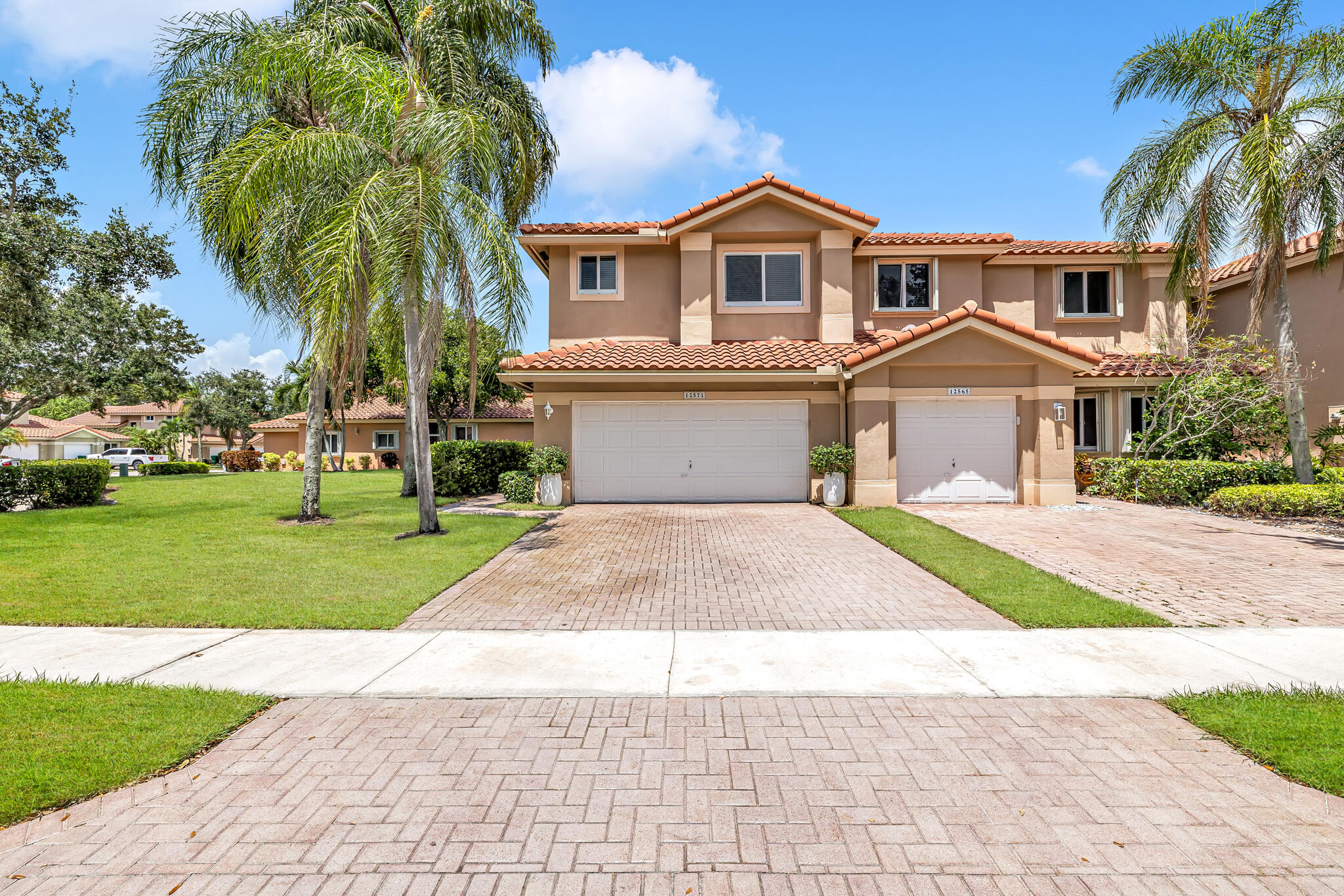 12571 Nw 57th Court Property Photo 1