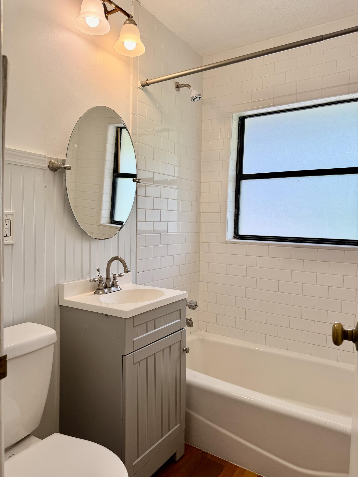1903 Sw 3rd Avenue Property Photo 17