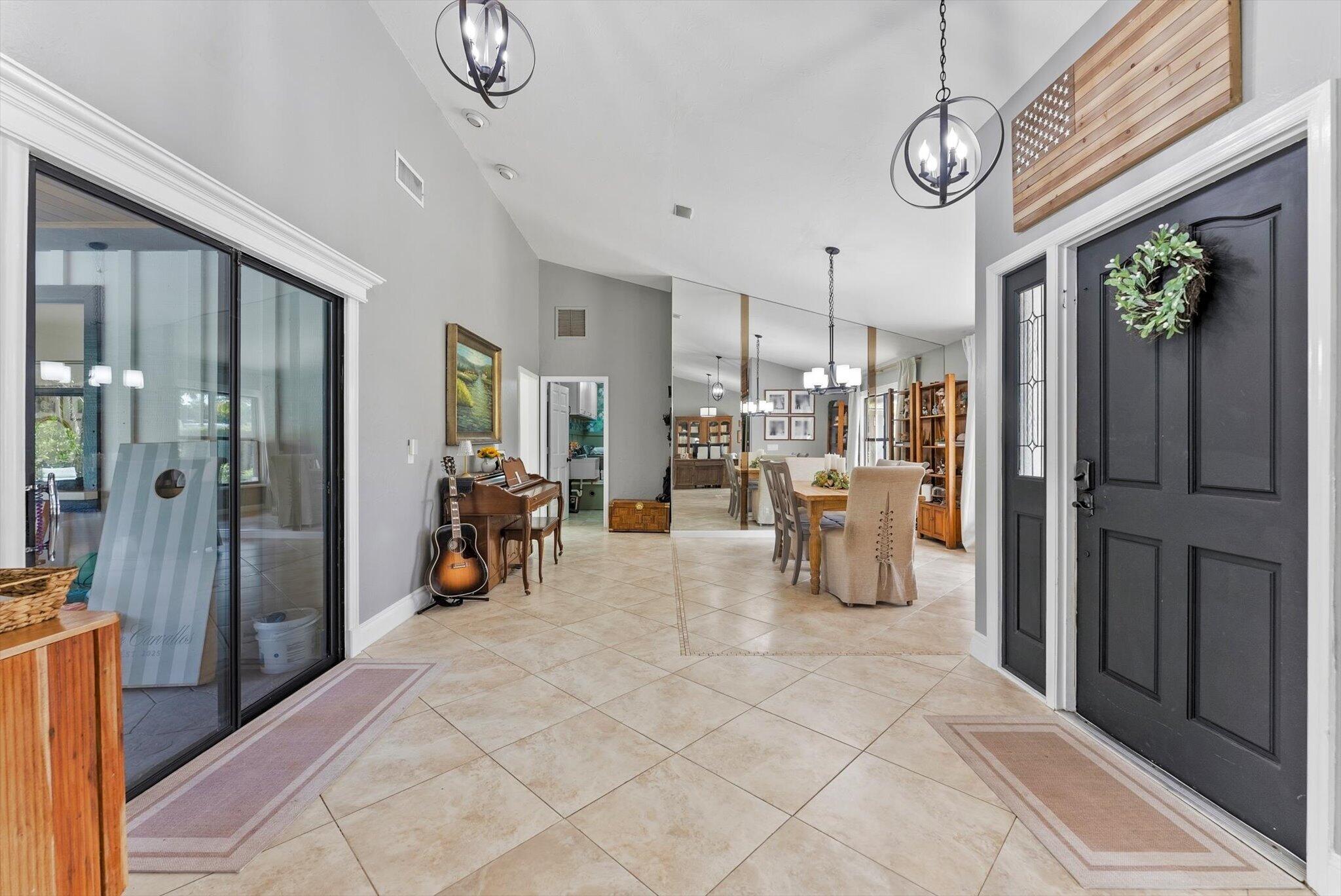 6515 Riparian Road Property Photo 13