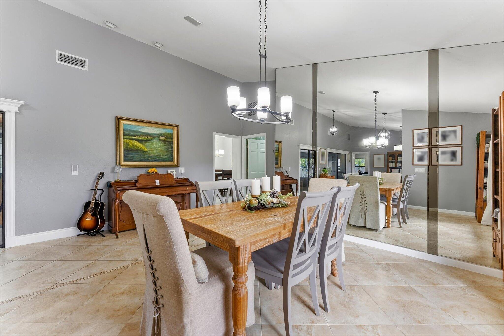 6515 Riparian Road Property Photo 15