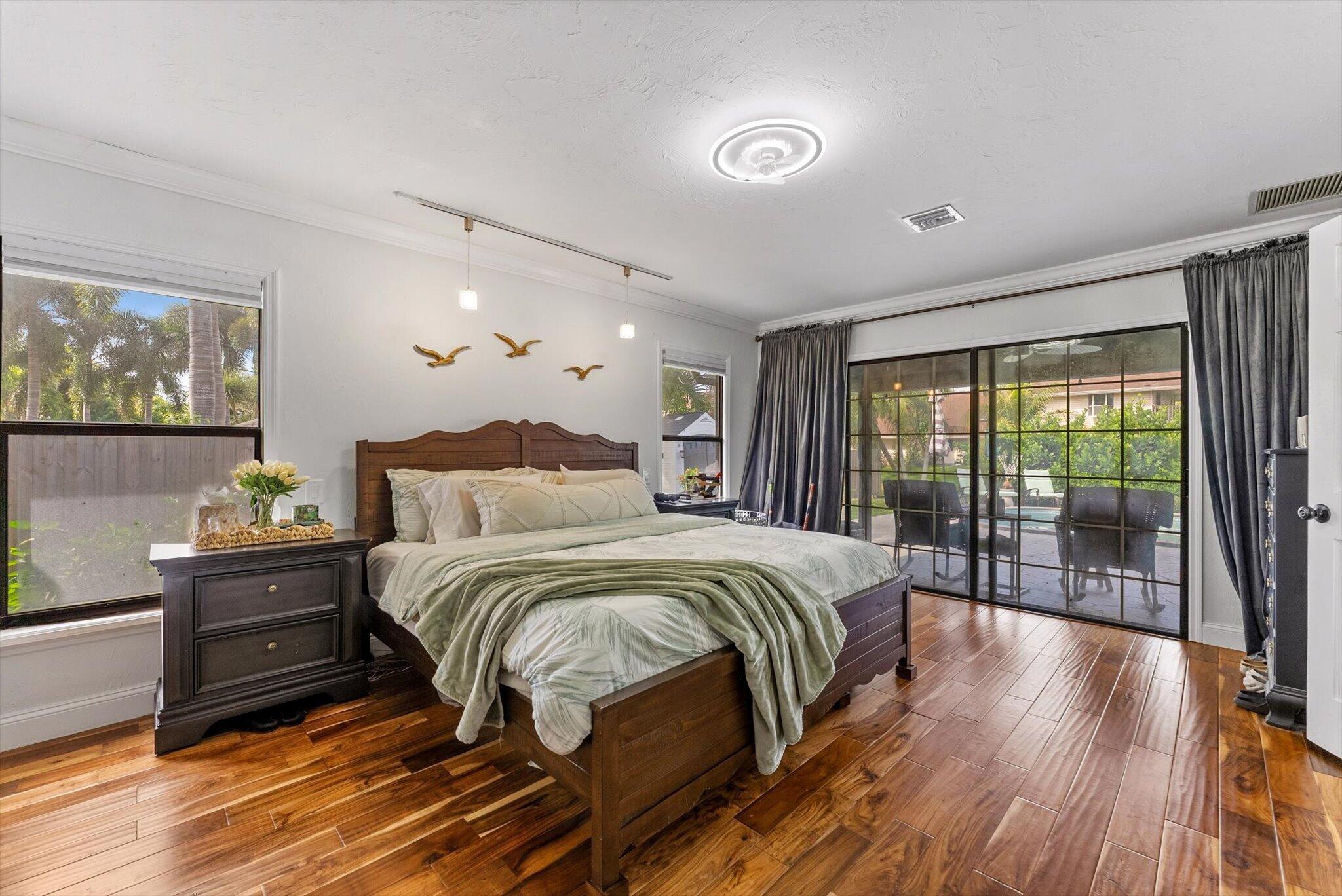 6515 Riparian Road Property Photo 17