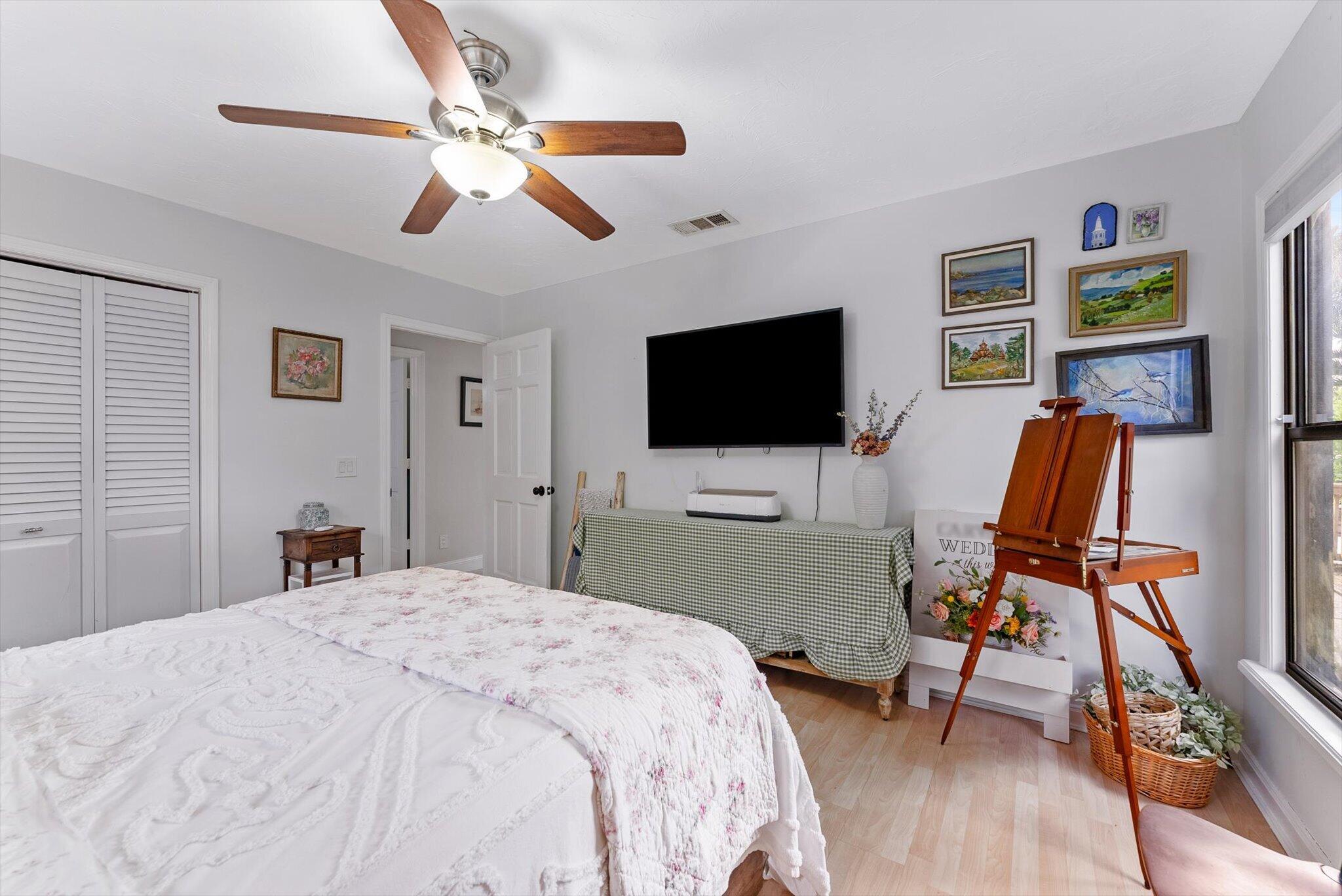 6515 Riparian Road Property Photo 36