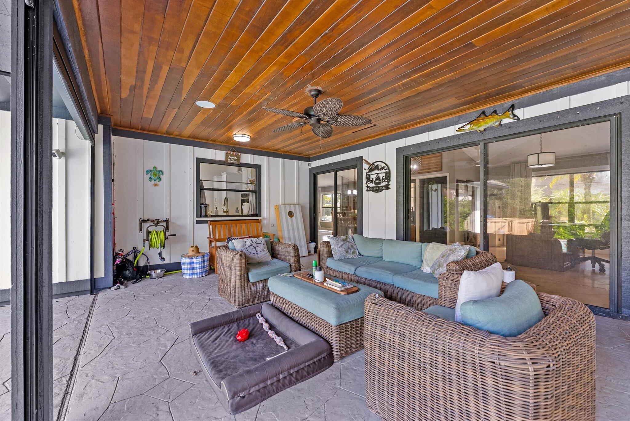 6515 Riparian Road Property Photo 42