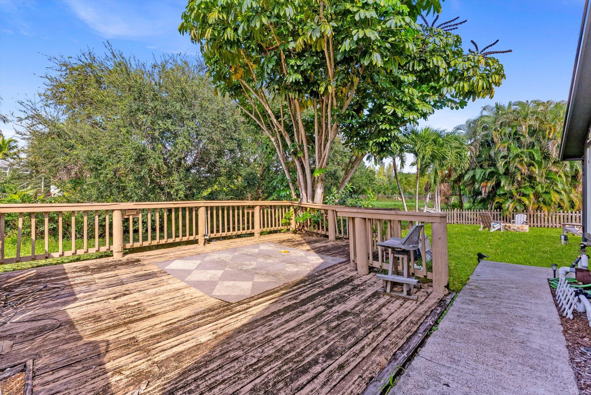 6515 Riparian Road Property Photo 53
