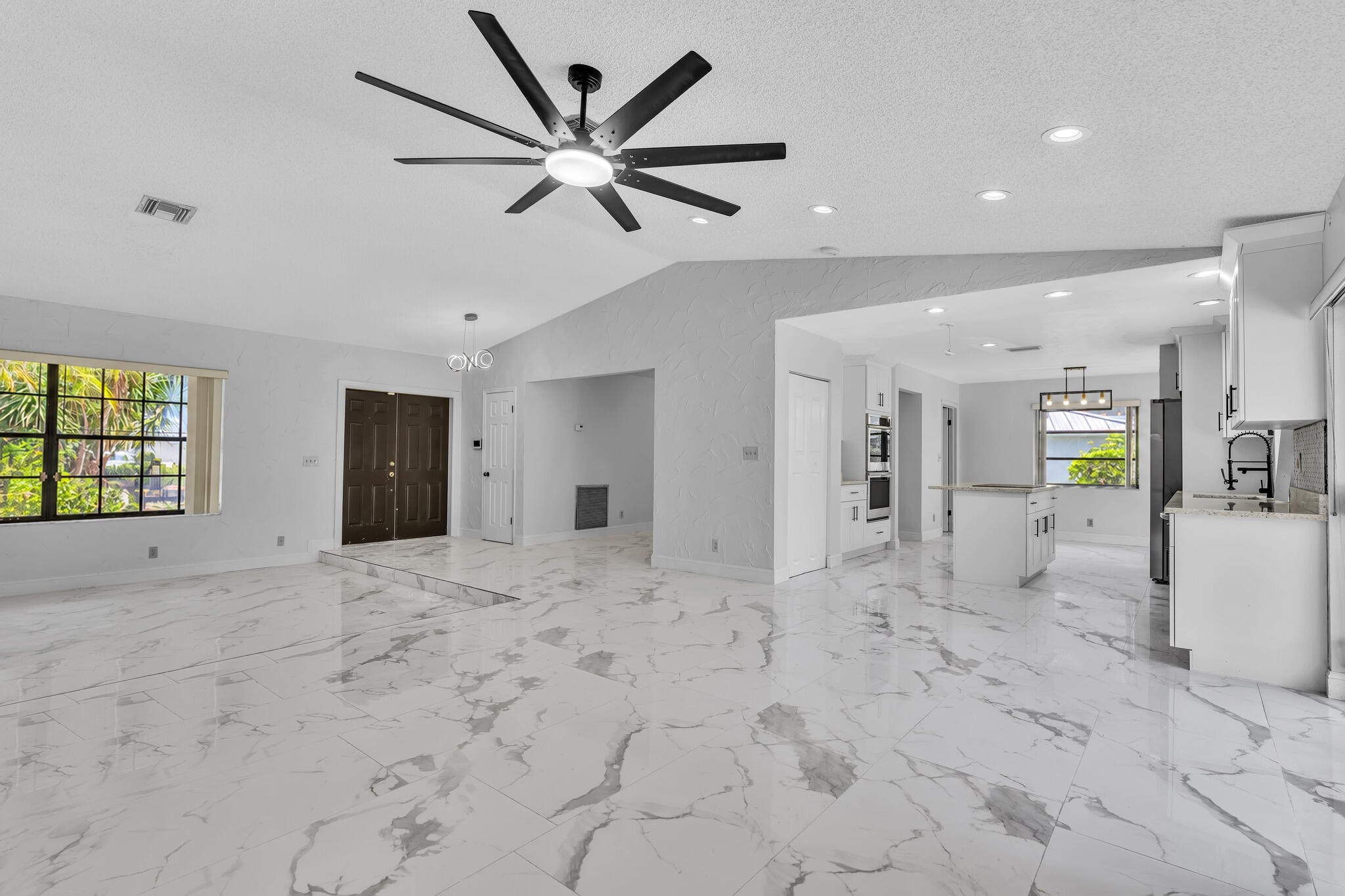 8866 Nw 2nd Place Property Photo 18