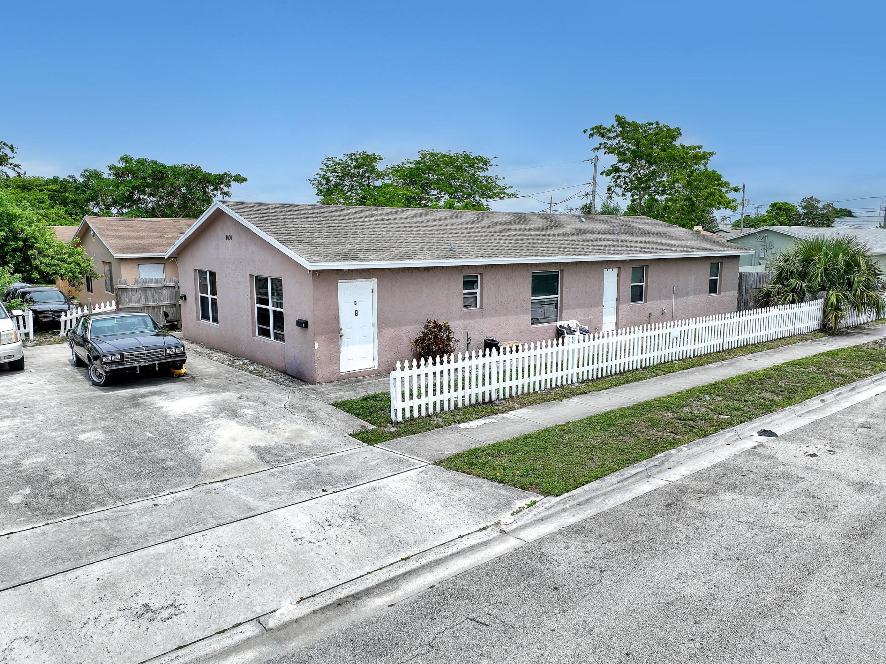 1000 Martin Luther King Junior Boulevard Property Photo 1