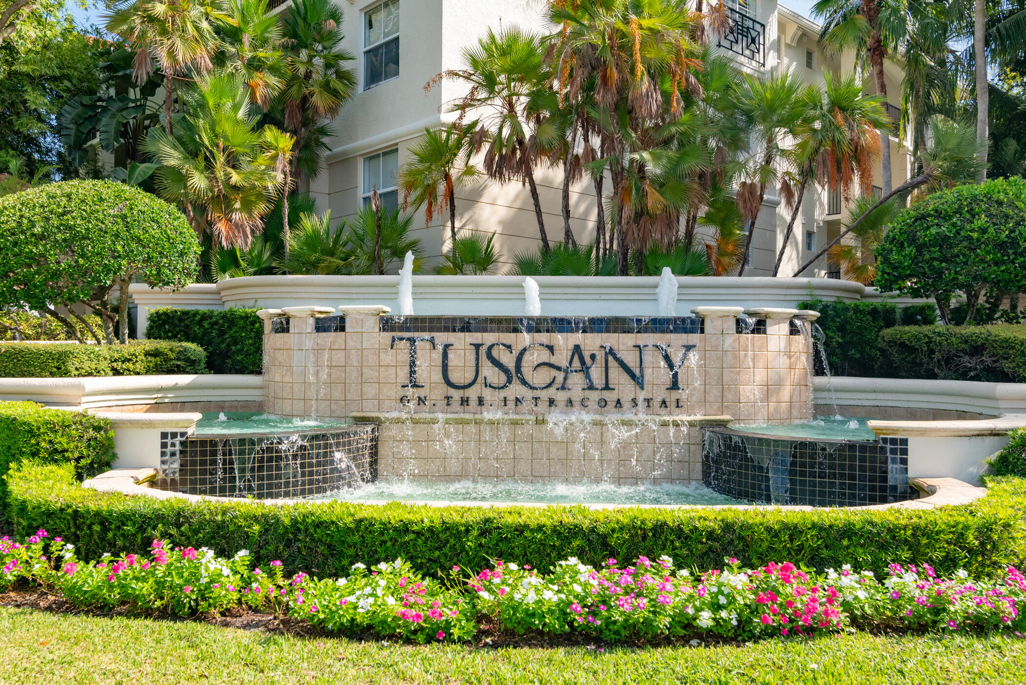 3402 Tuscany Way Property Photo 1