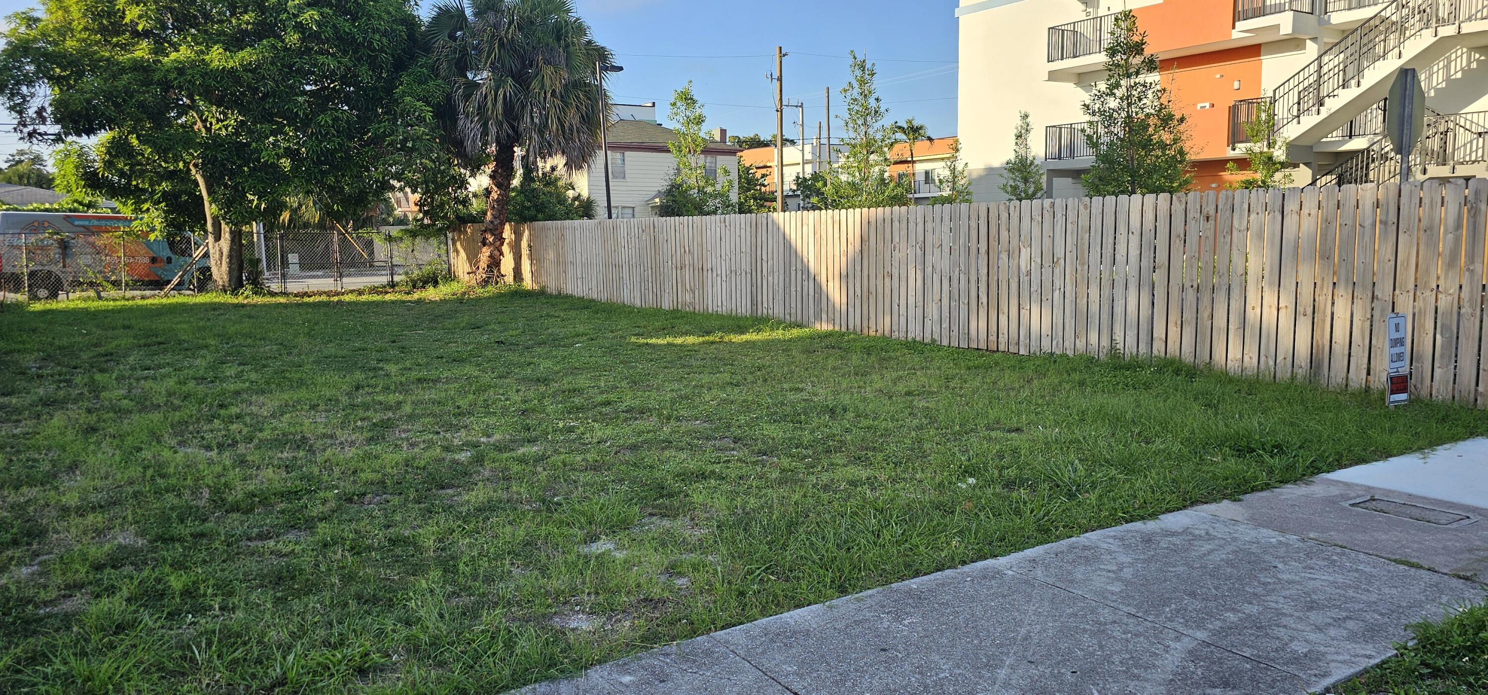 1009 STATE Street Property Photo 1