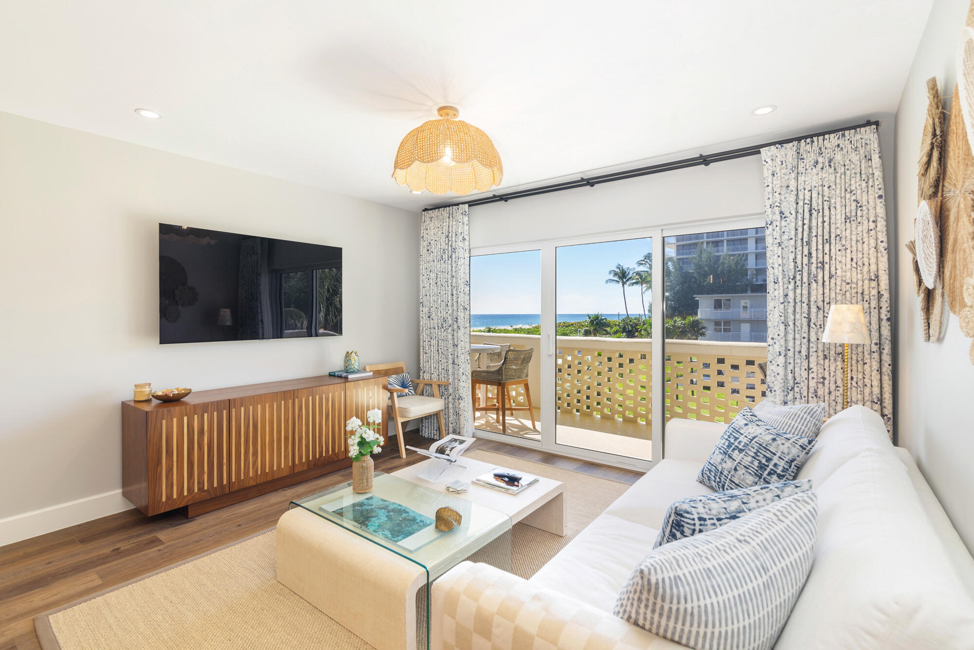 2545 S Ocean Boulevard 3140 Property Photo 1
