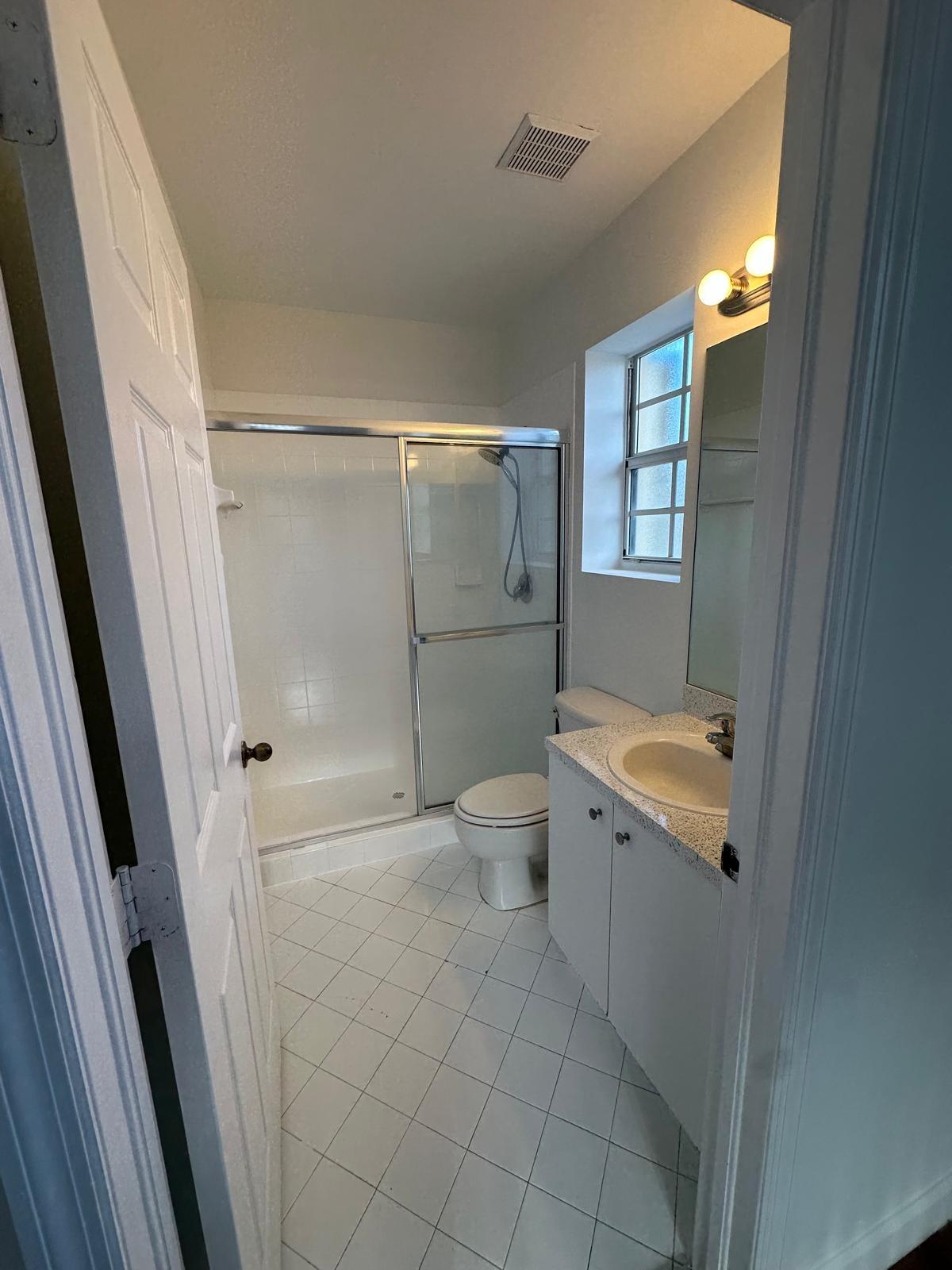 1570 Ne 33 Road 201 Property Photo 15