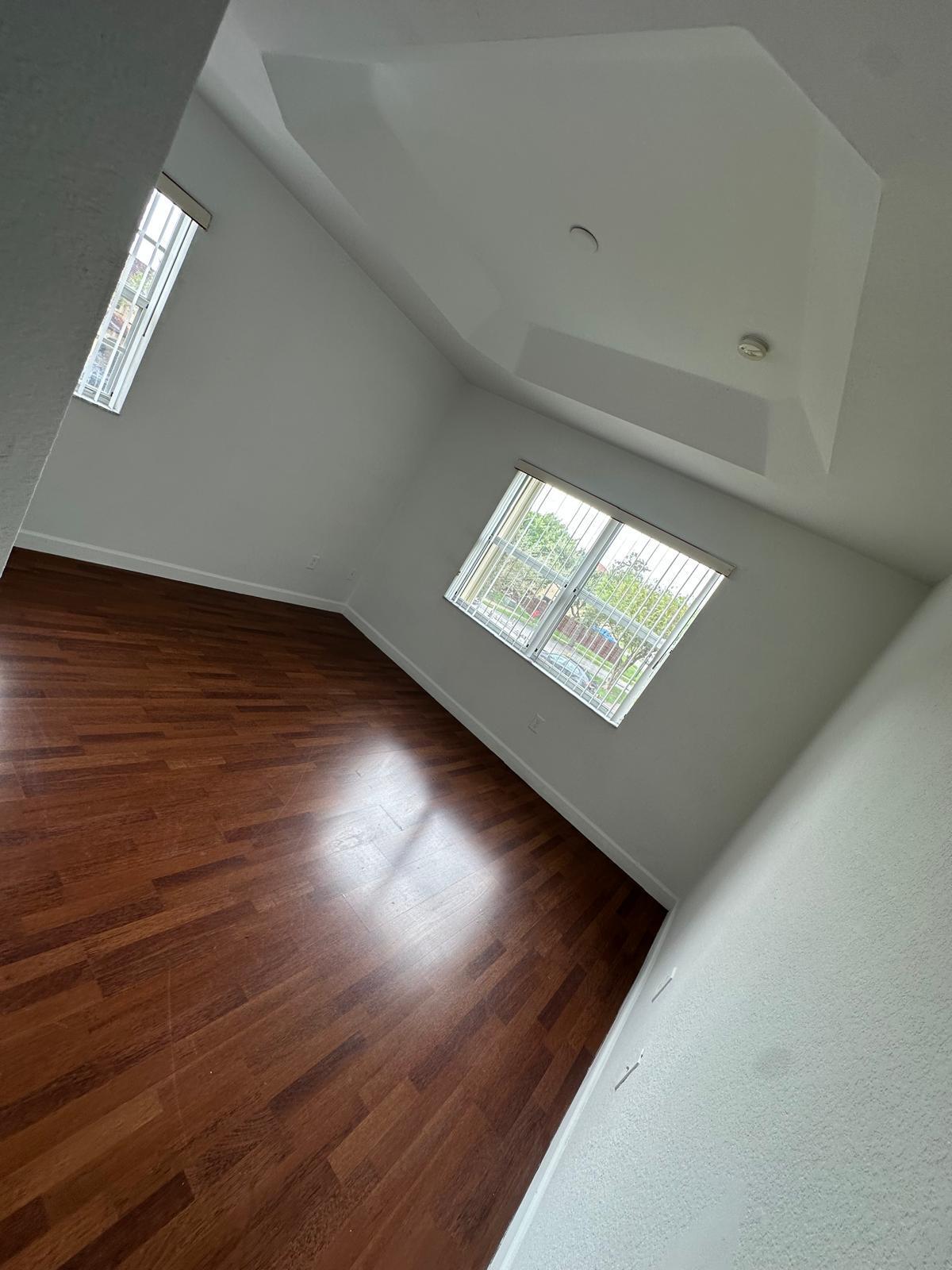1570 Ne 33 Road 201 Property Photo 16