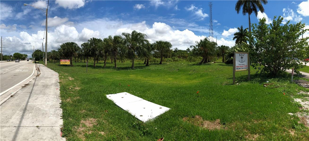 3990 Griffin Road Property Photo 3