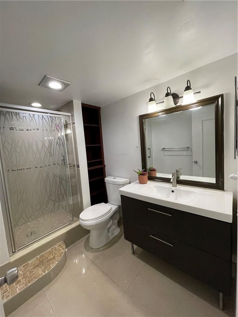2401 Antigua G3 Property Photo 18