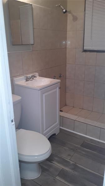 413 Phippen Waiters Road Property Photo 6
