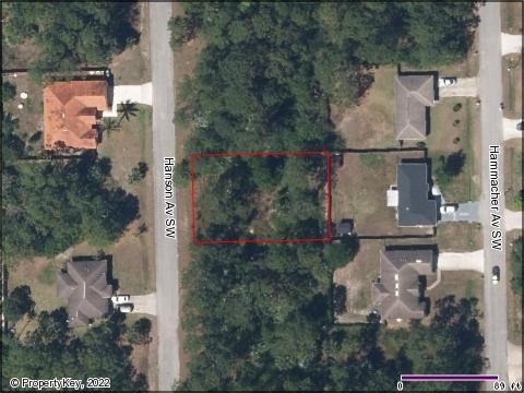 1111 Hanson Property Photo 1