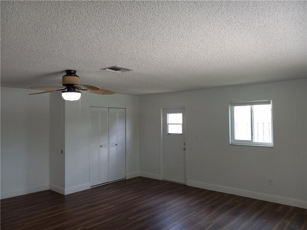 5151 Sw 101st Avenue Property Photo 7