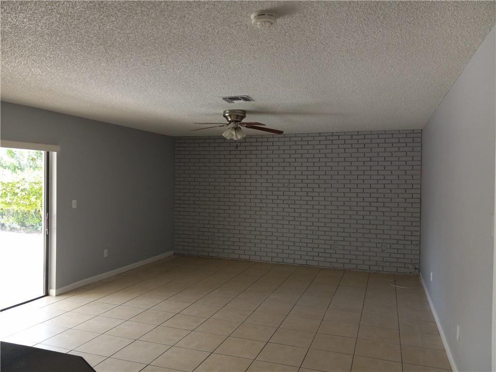 5151 Sw 101st Avenue Property Photo 14