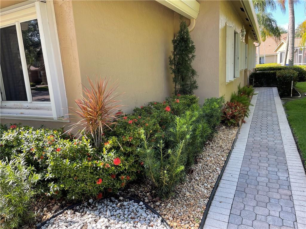 15864 Sw 10th Street Property Photo 26
