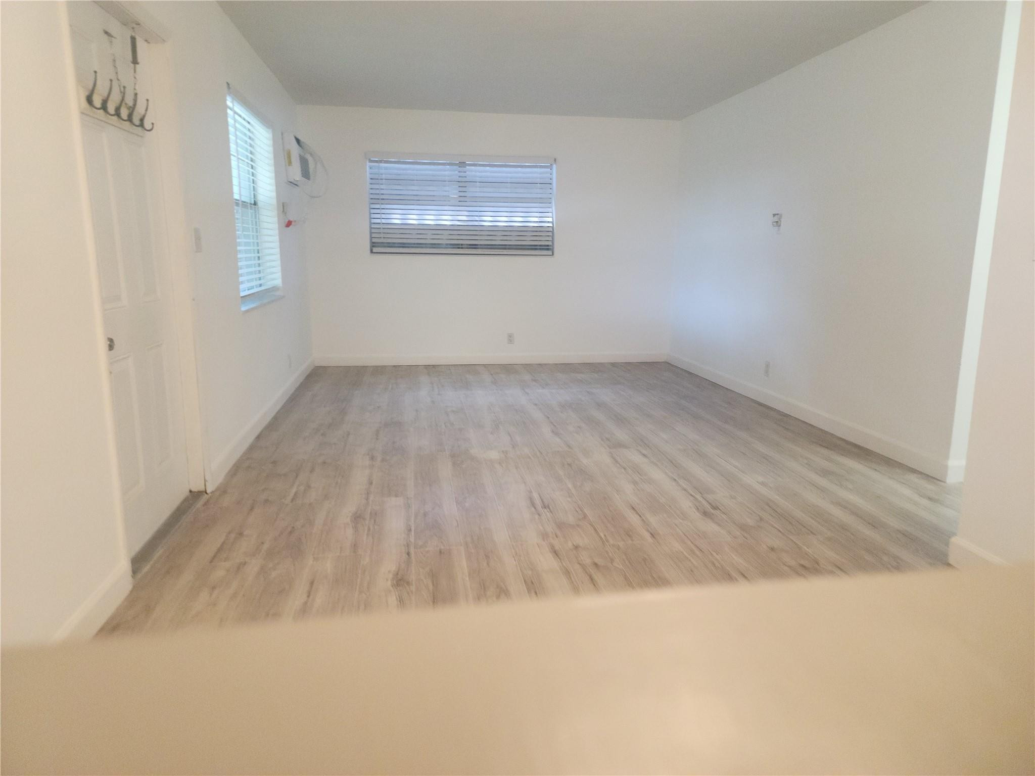 900 Sw 11th Street 3 Property Photo 13