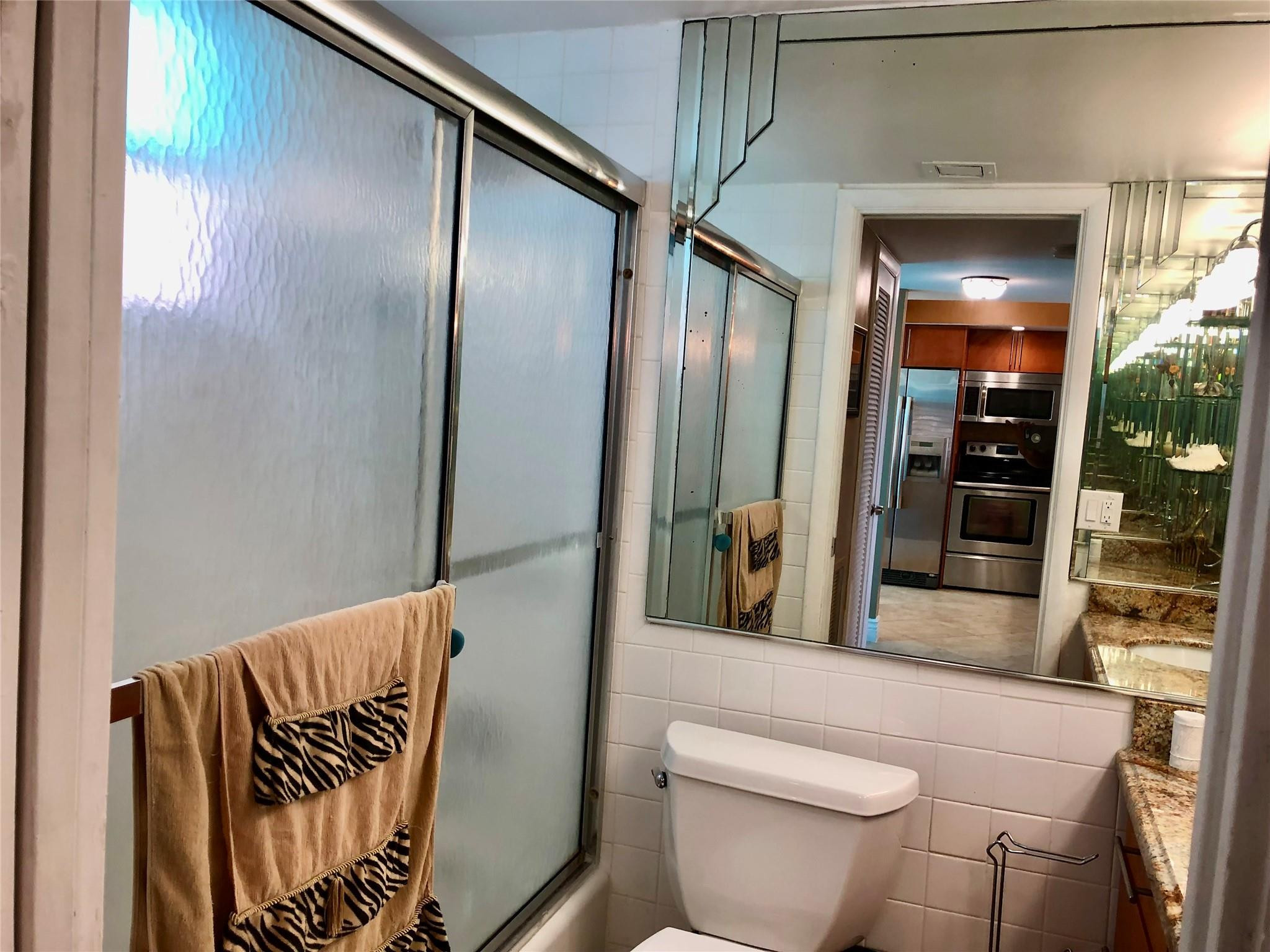 201 N Ocean Boulevard 1106 Property Photo 25