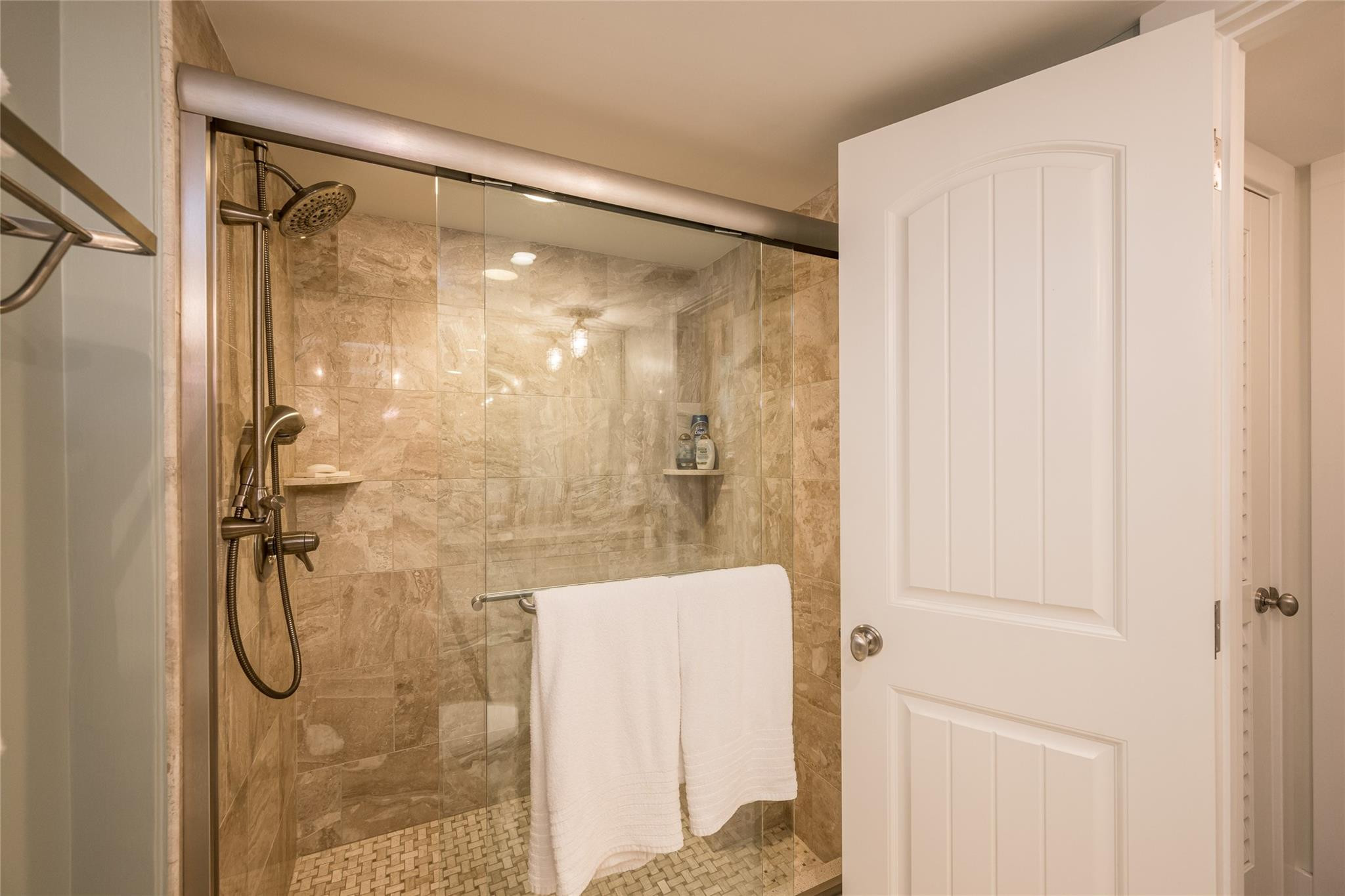 1500 Atlantic 409 Property Photo 32