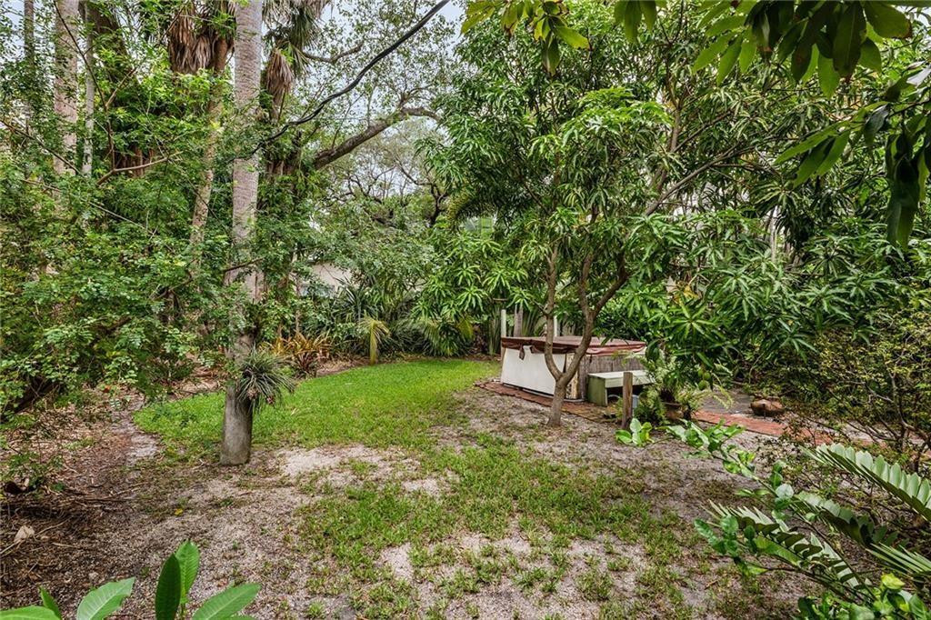 709 Sw 12th Avenue Property Photo 18