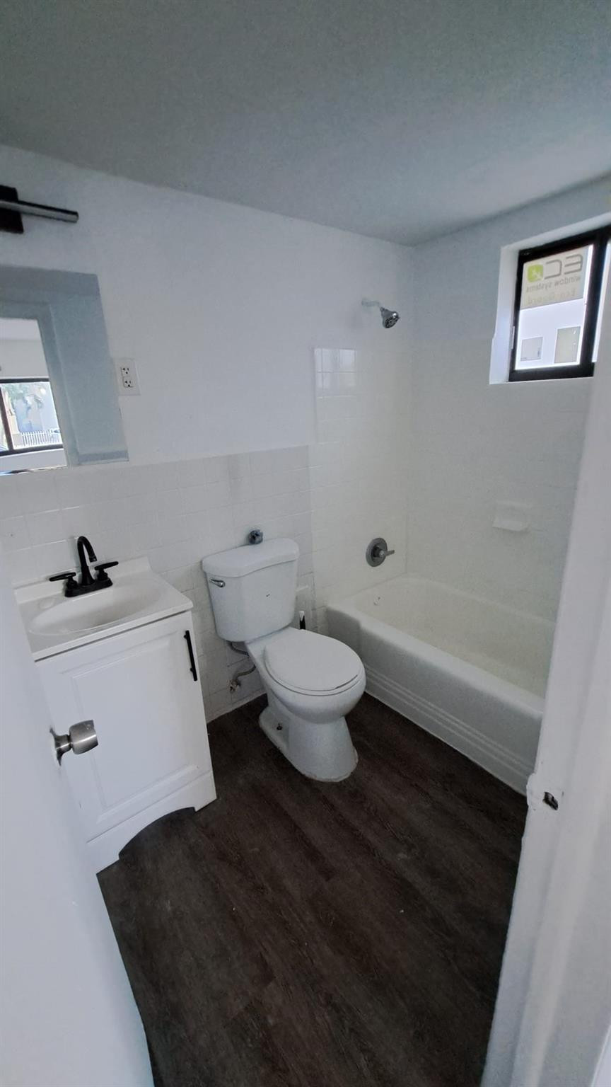 1027 Sw 3rd Street Property Photo 3