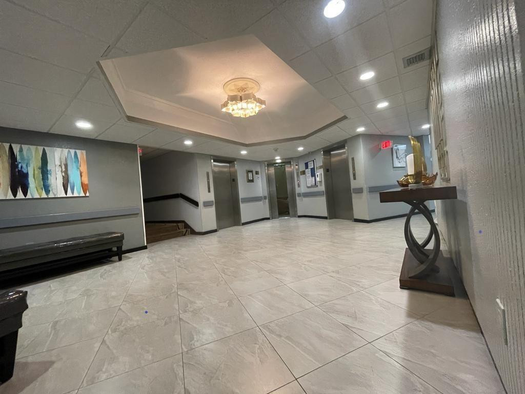 1400 Saint Charles Place 211 Property Photo 20