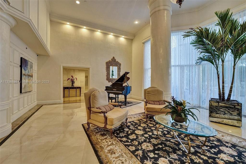 3530 Mystic Pointe Drive 910 Property Photo 20