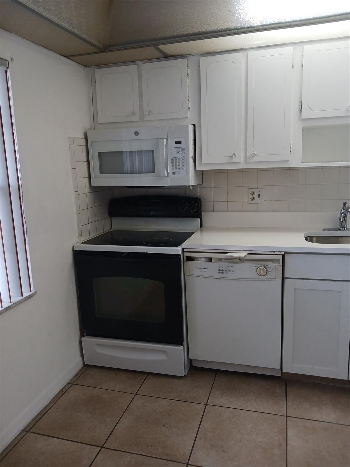 7605 W Atlantic Boulevard 106 Property Photo 15