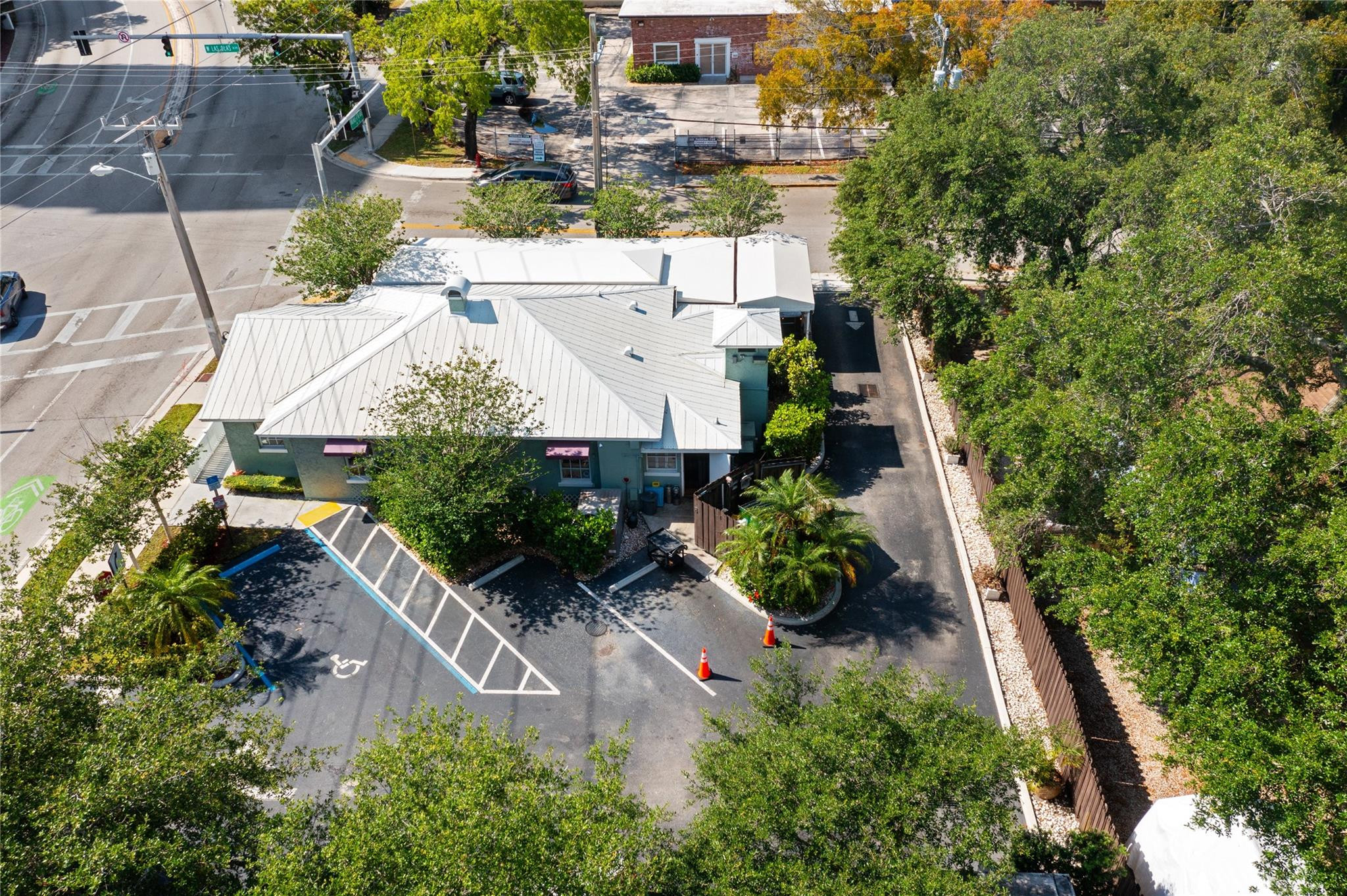 701 W Las Olas Boulevard Property Photo 1