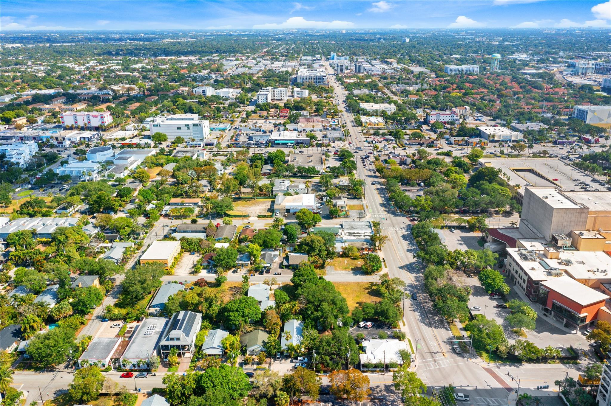 711 W Las Olas Property Photo 6