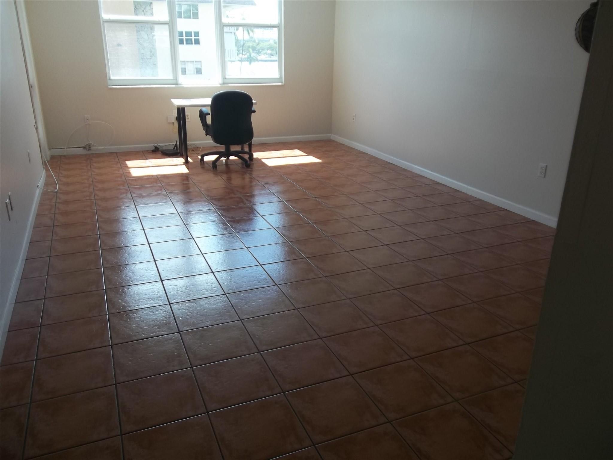 1893 S Ocean Drive 302 Property Photo 1