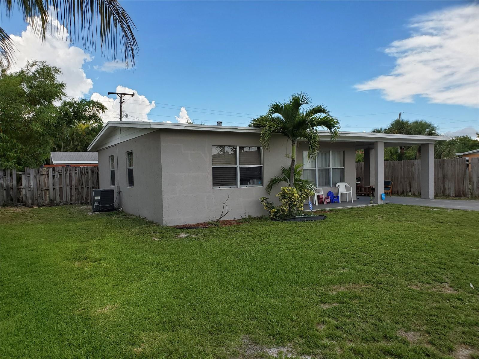 811 S Broadway Property Photo 18