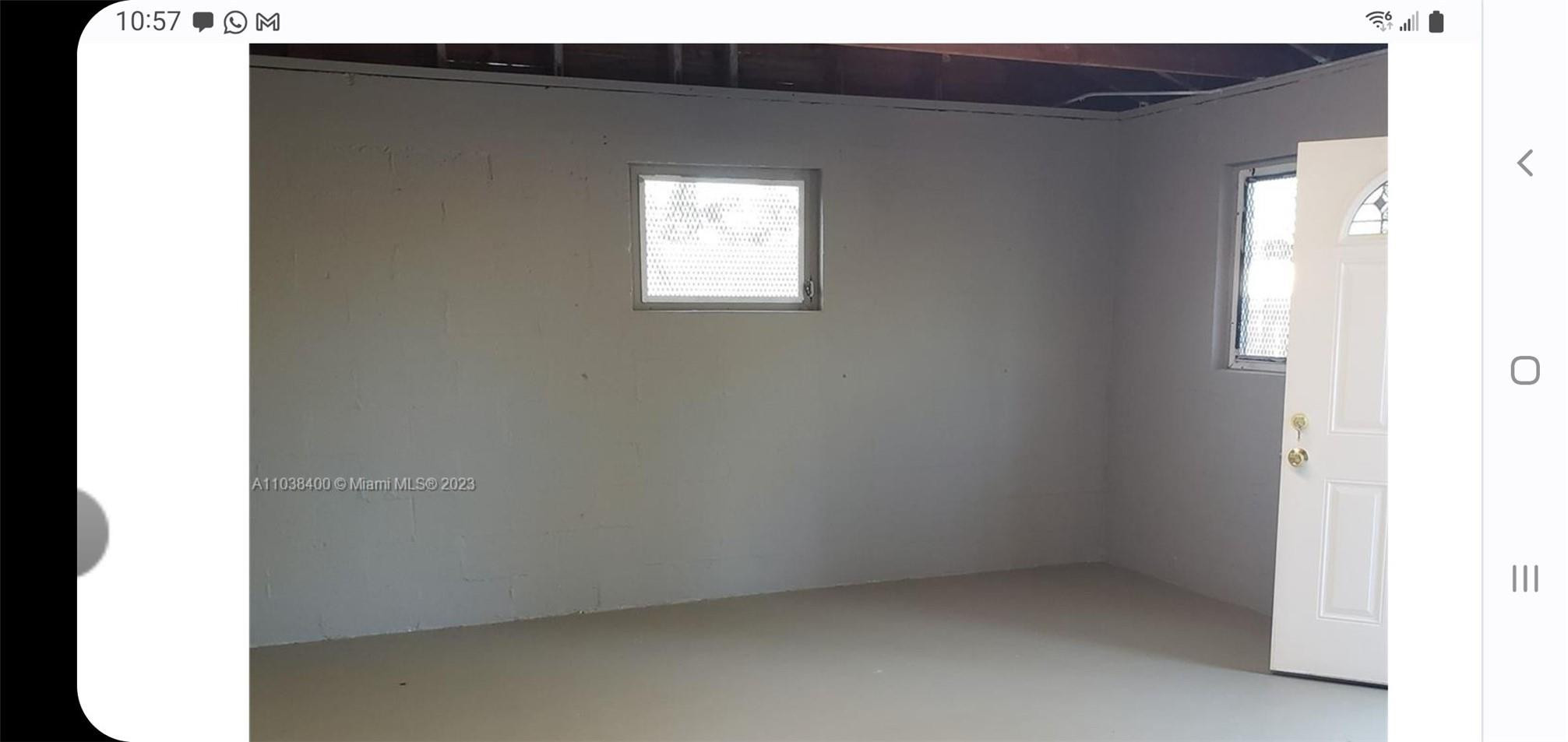 811 S Broadway Property Photo 31