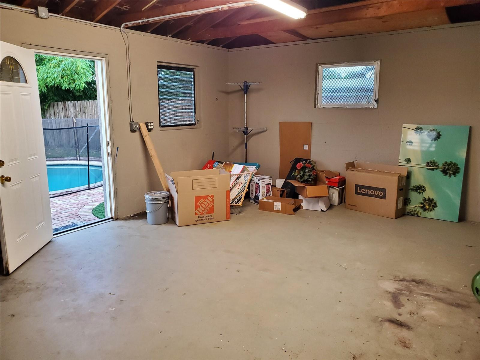 811 S Broadway Property Photo 36