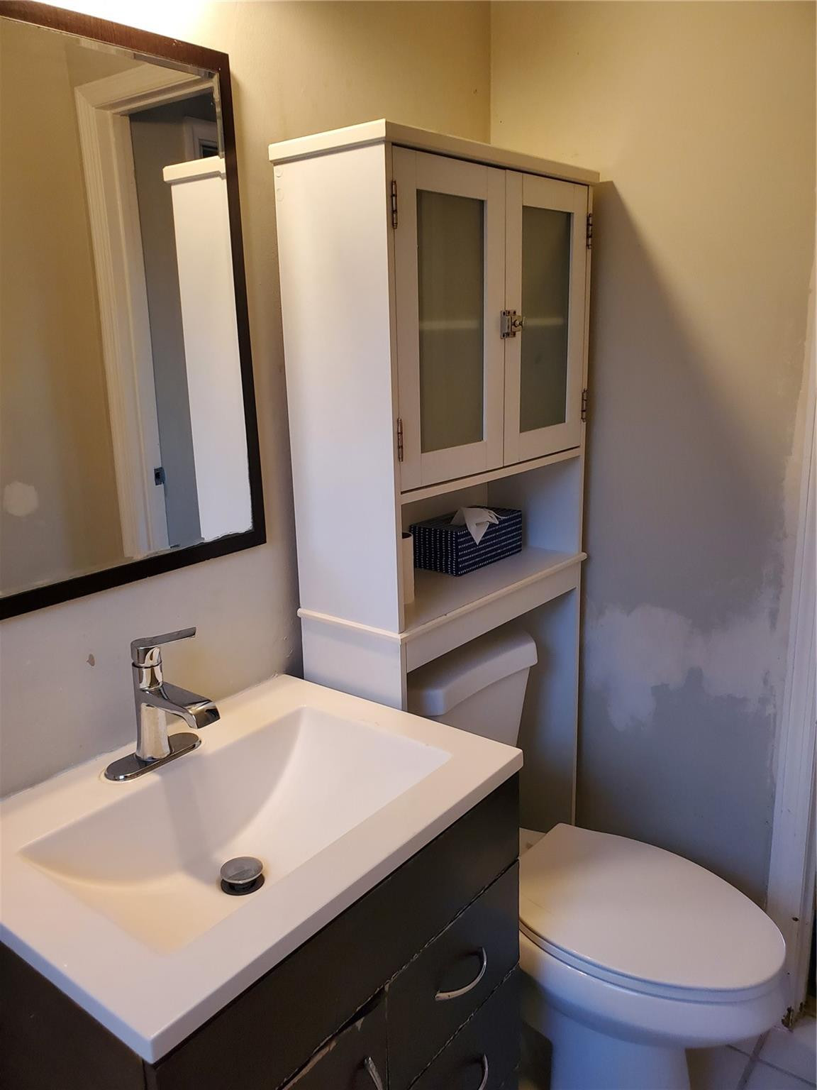 811 S Broadway Property Photo 39