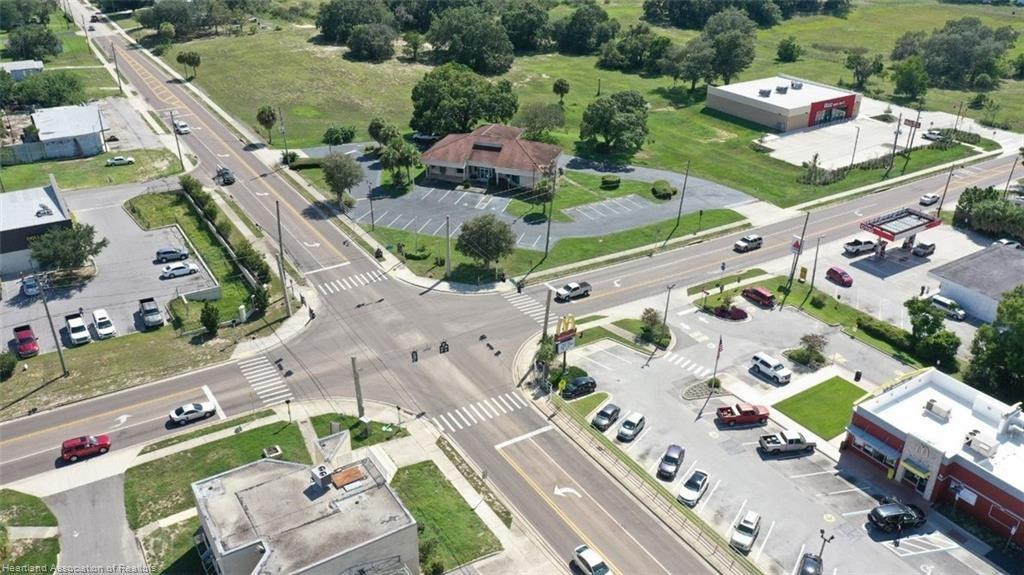 695 N Scenic Highway Property Photo 4