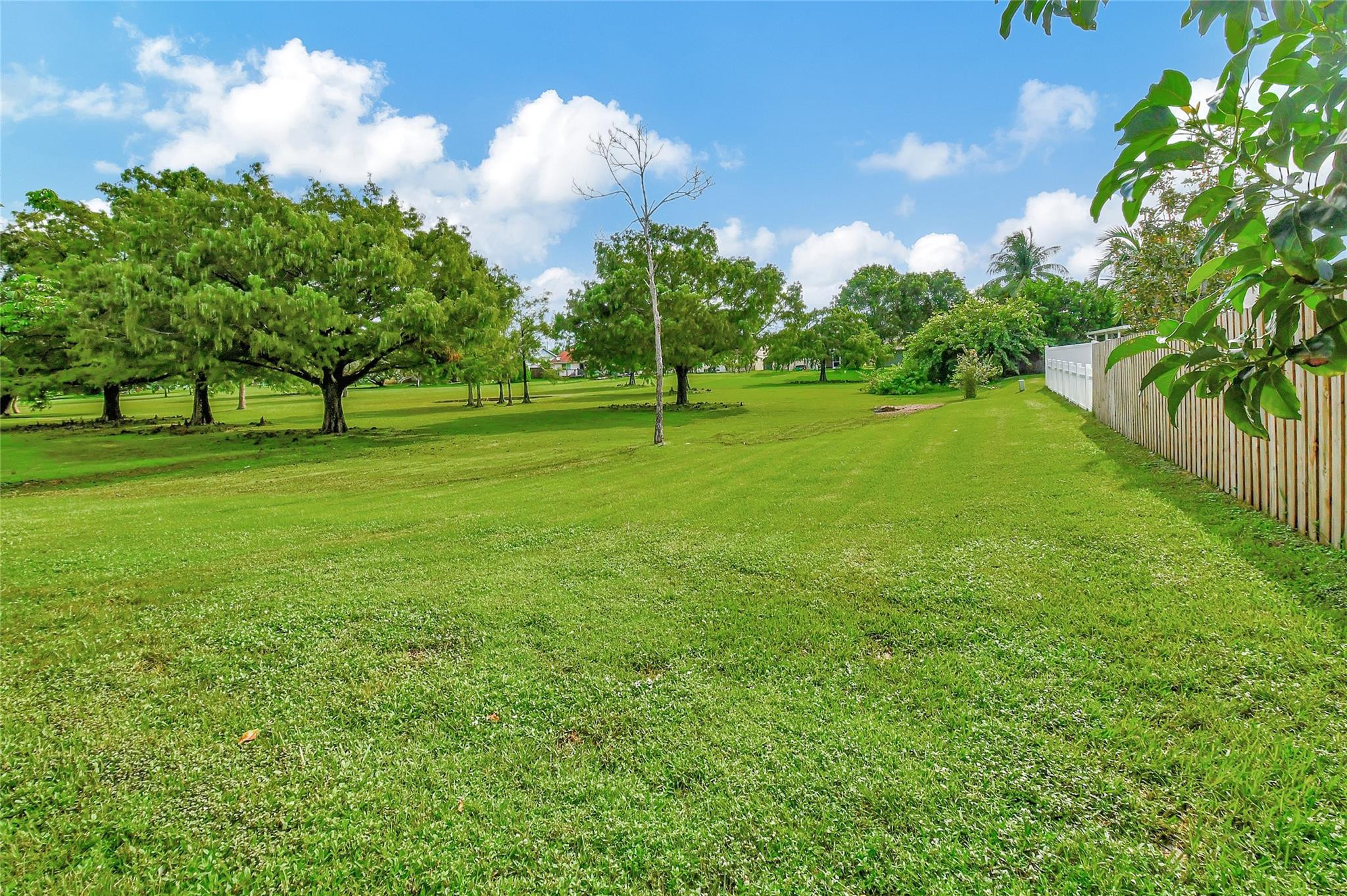 5105 Arbor Glen Circle Property Photo 19