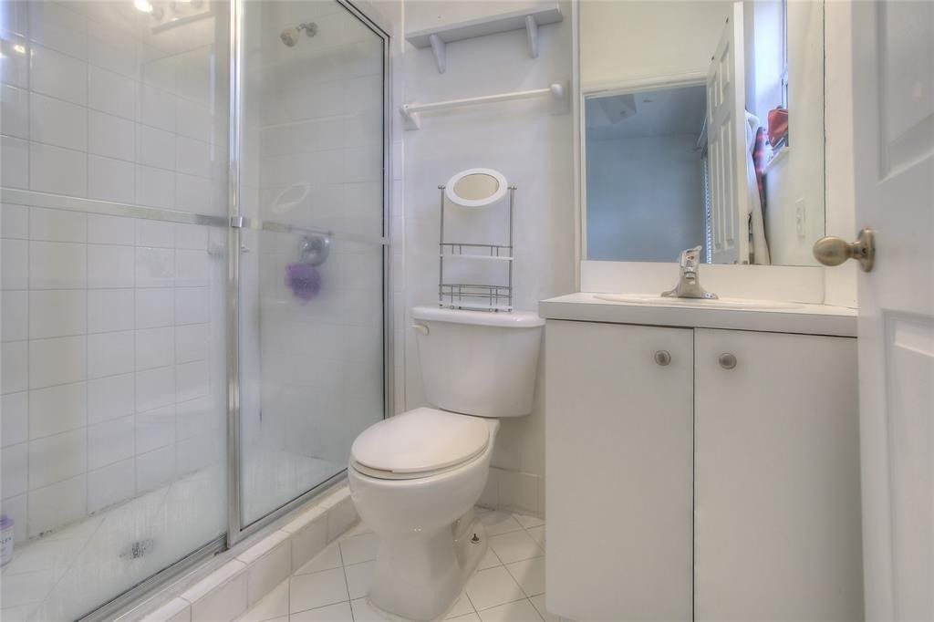 3360 Ne 14th Drive 106-30 Property Photo 10