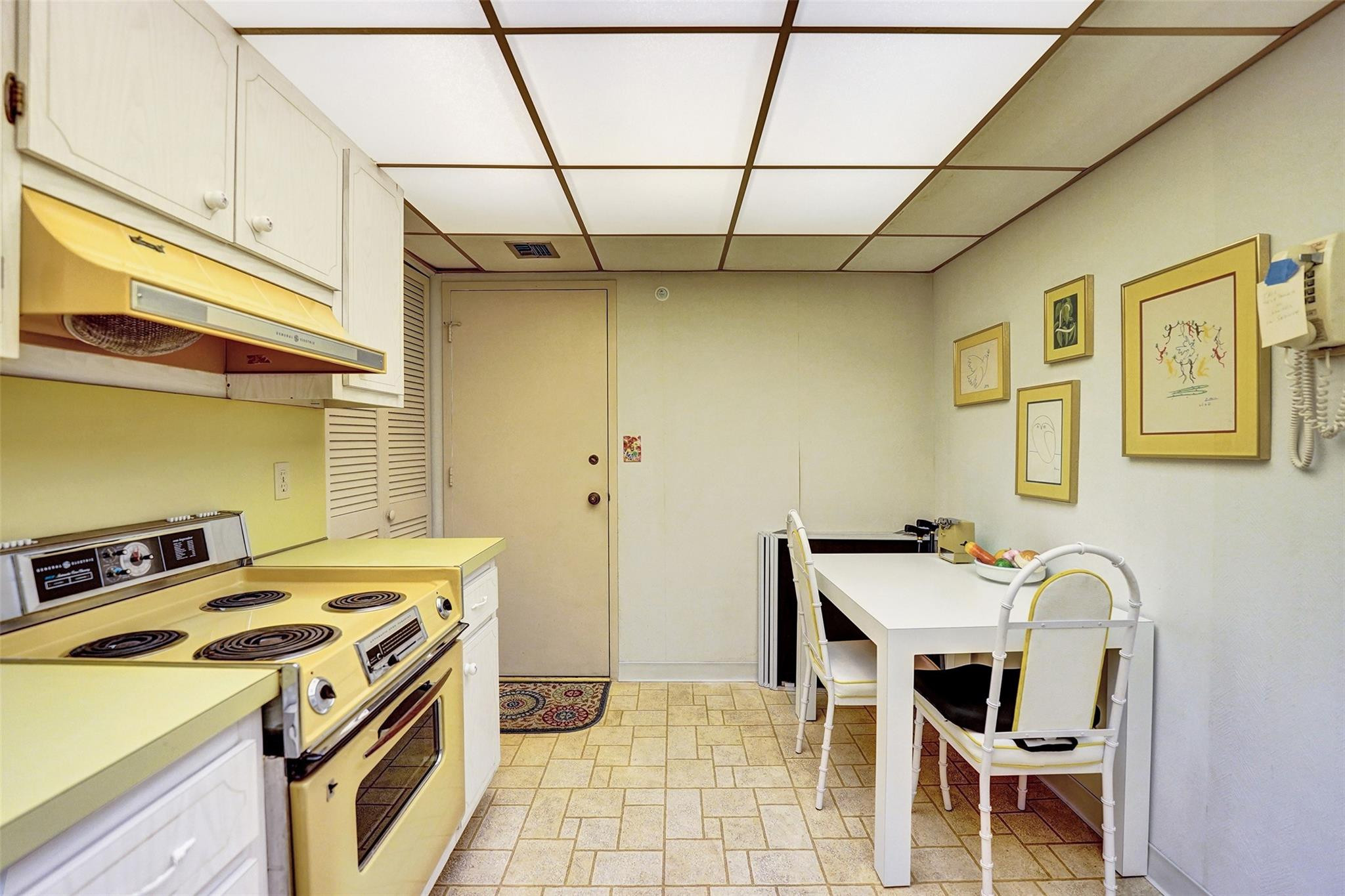 405 N Ocean Boulevard 623 Property Photo 19