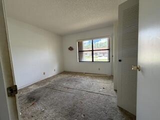 9332 Laurel Green Drive Property Photo 11