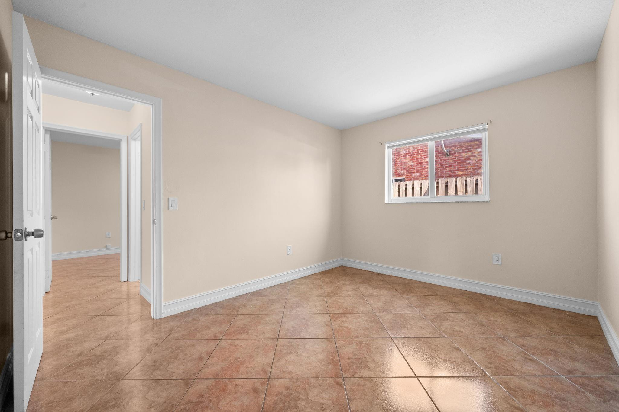 11371 Nw 40th Place Property Photo 17