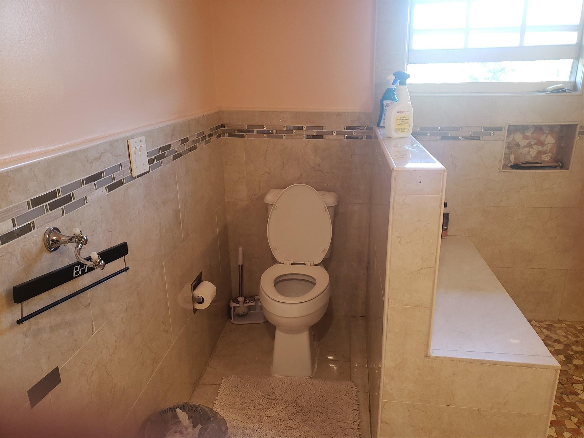 19421 Nw 18th Court Property Photo 33