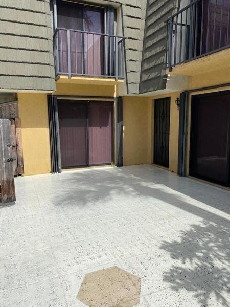 1204 12th Way Property Photo 5