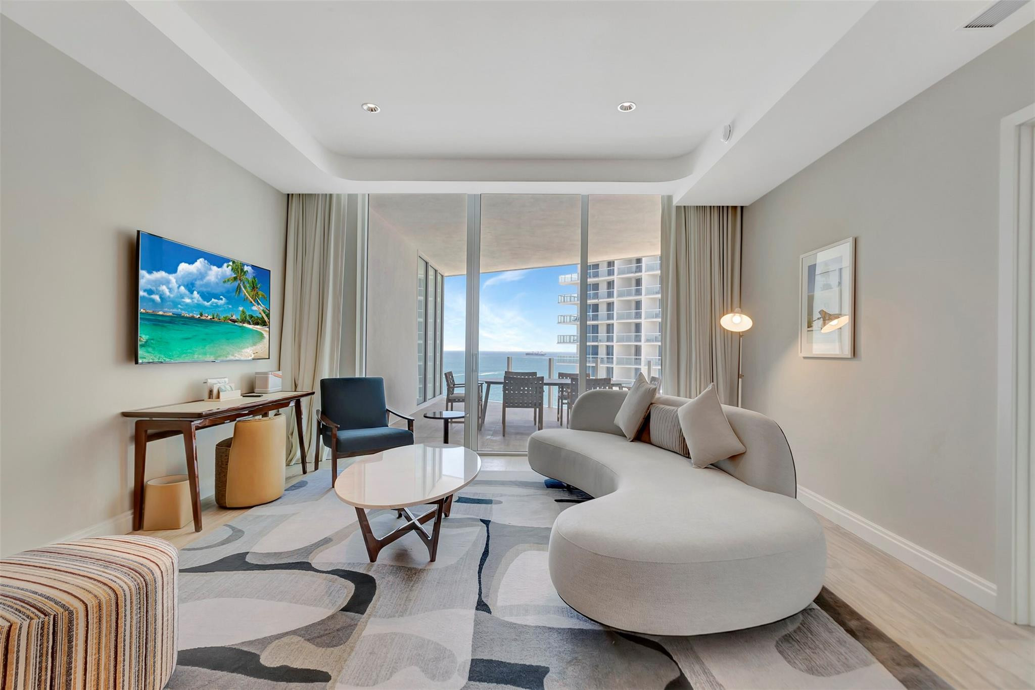 525 N Fort Lauderdale Beach Boulevard 1607 Property Photo 11