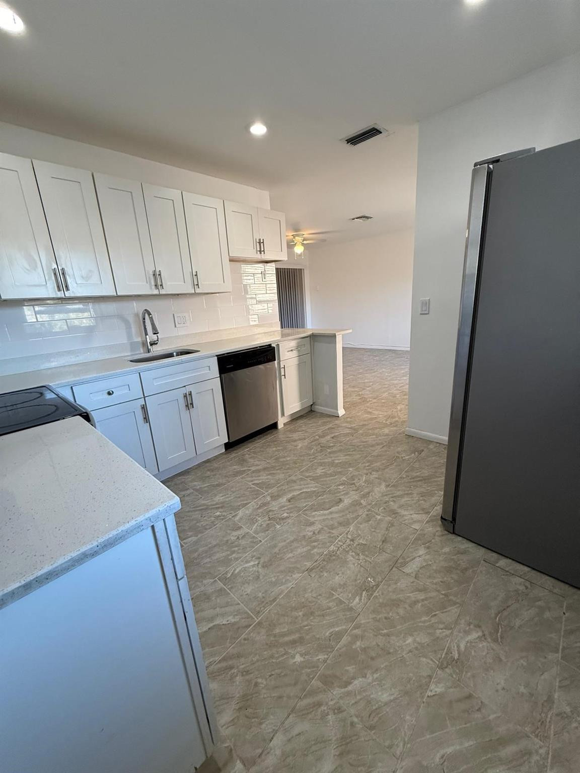 5595 Kimberton Way 5595 Property Photo 7