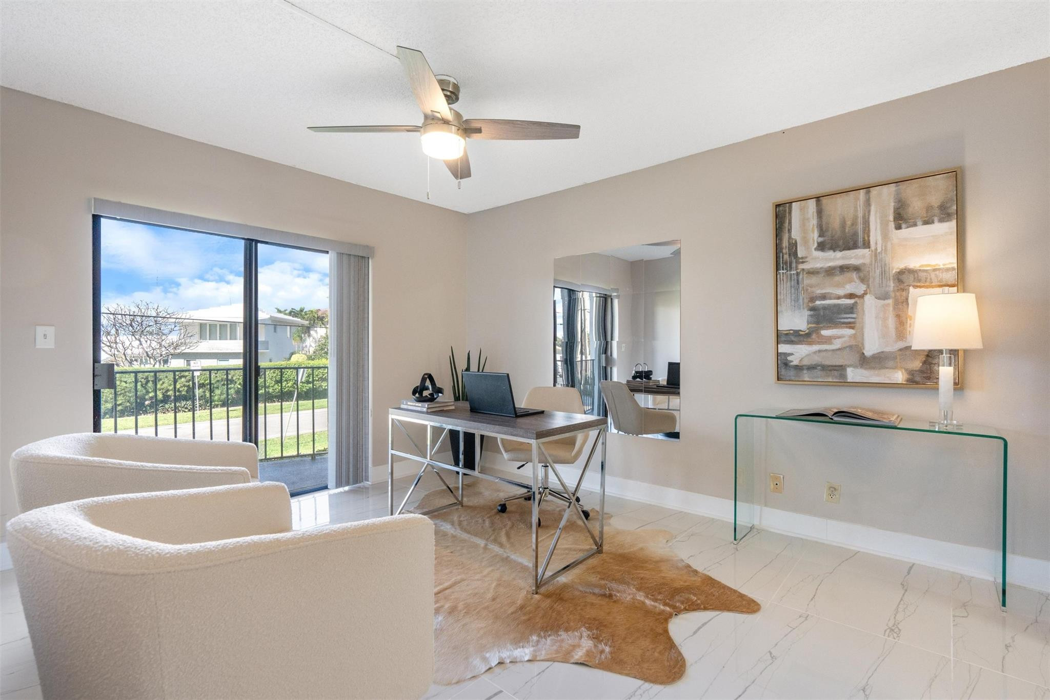 4013 N Ocean Drive 107 Property Photo 6
