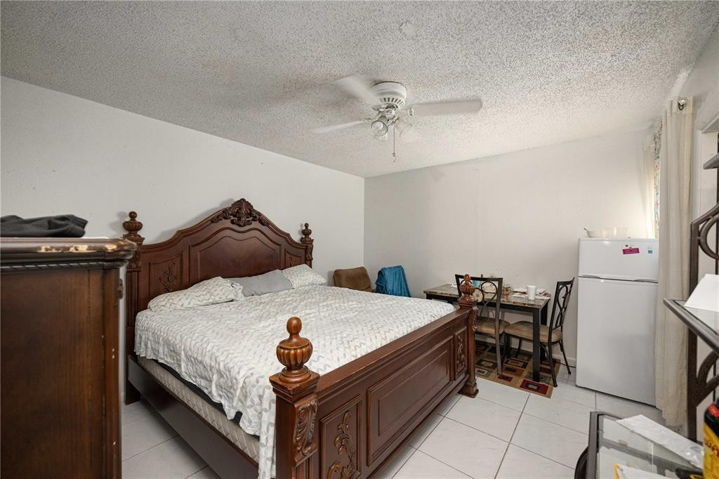 1110 S 29th Avenue Property Photo 14